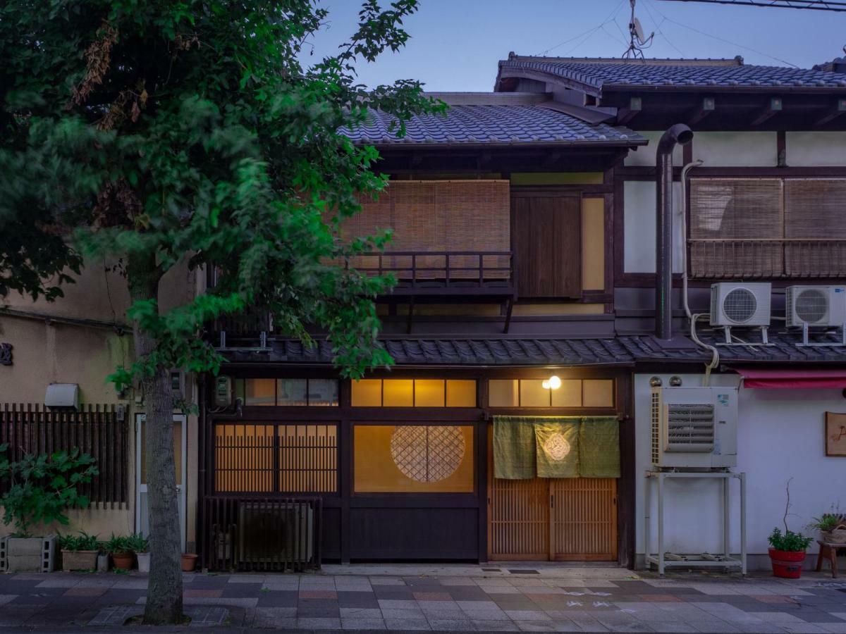 Kyoto Machiya Cottage Karigane Exterior photo